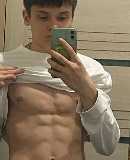 Илья — фото 1